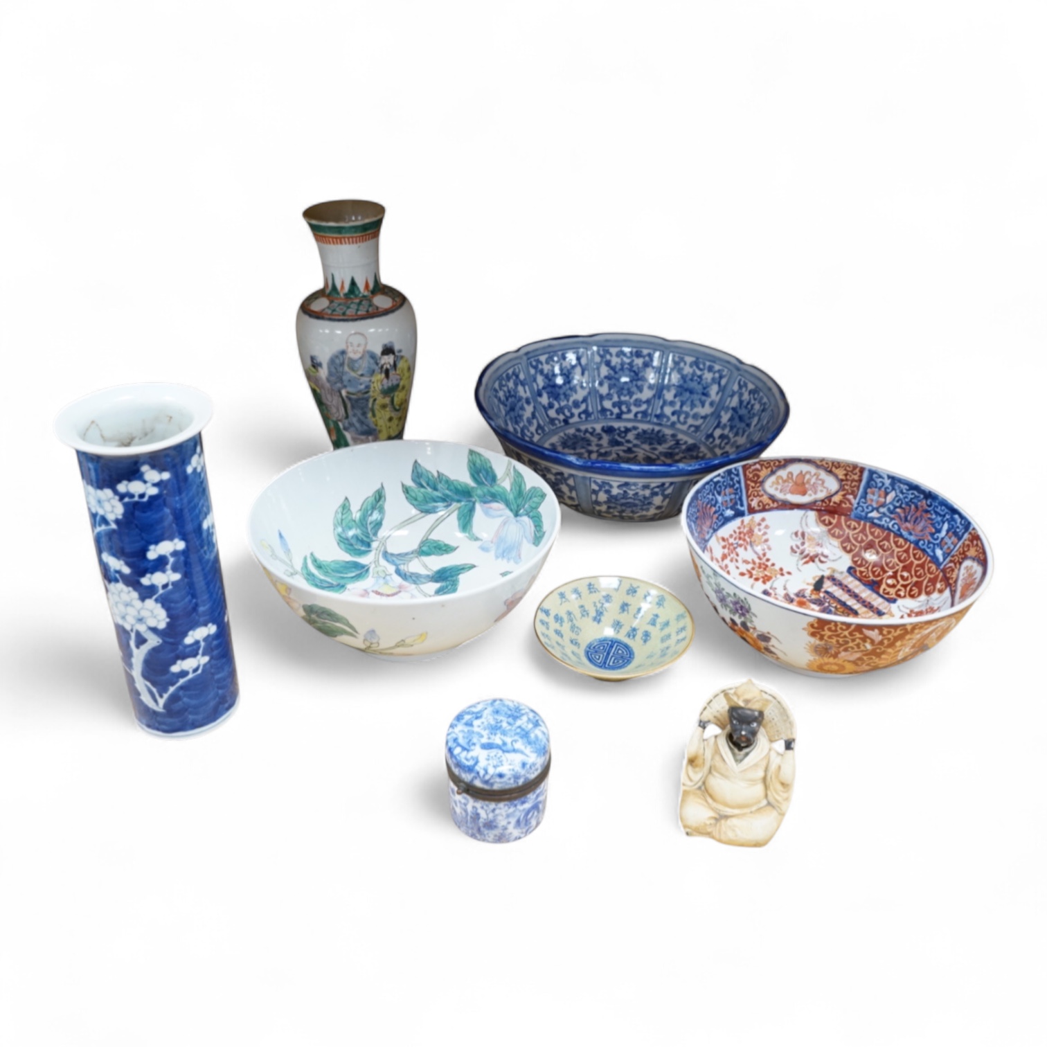 A collection of Chinese mixed ceramics, largest blue and white bowl 33cm diameter